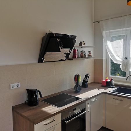 מאלינסקה Apartment Nada 2 מראה חיצוני תמונה